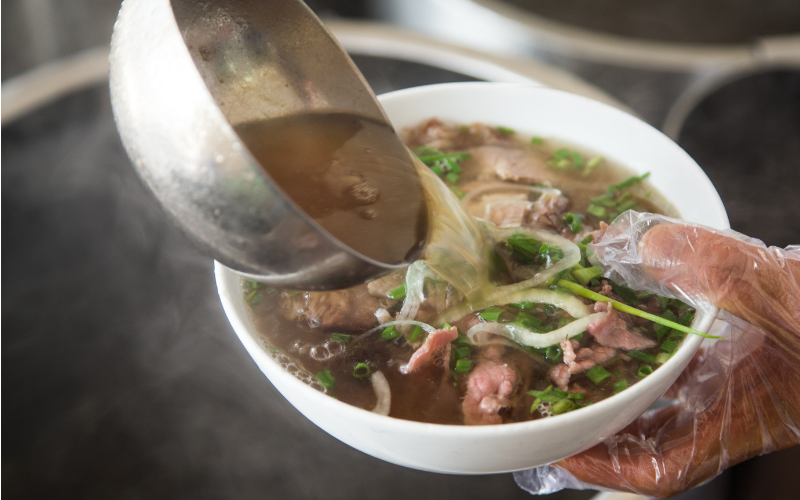 Le Pho - l'un des plats vietnamiens