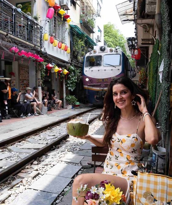 Hanoi train street