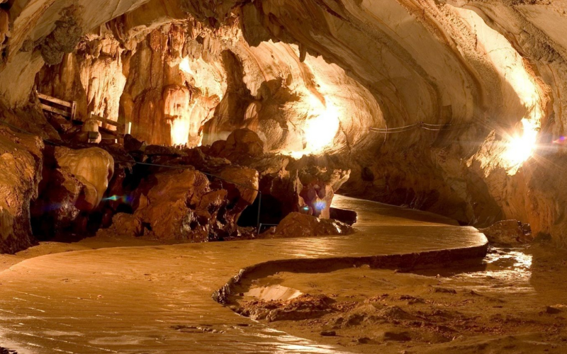 Que faire au Laos - La grotte de Tham Jang