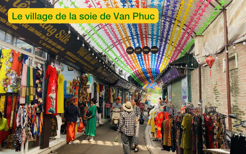 Le marché vend des produits de ce village 