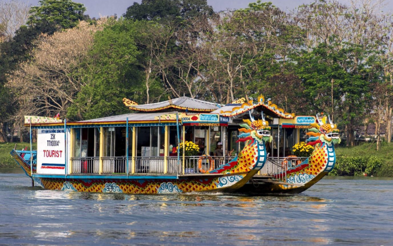 hue vietnam 