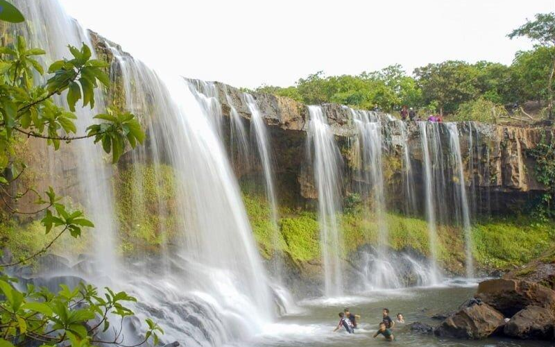  cascade de Mo