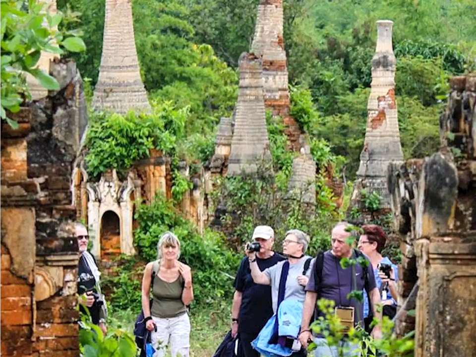 What should we wear to visit Myanmar?
