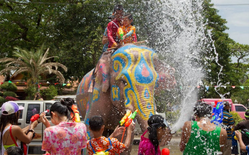 la Fête de l'Eau dans les rues à Phnom Penh 