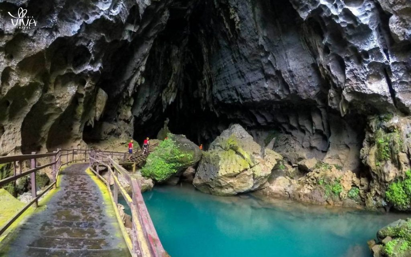 Grotta di Toi