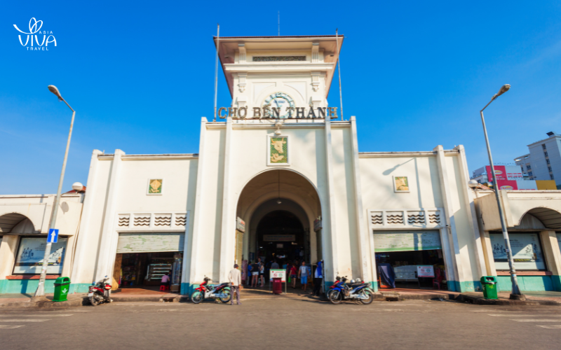 Ben Thanh Market_ il luogo ideale per souvenir e street food!