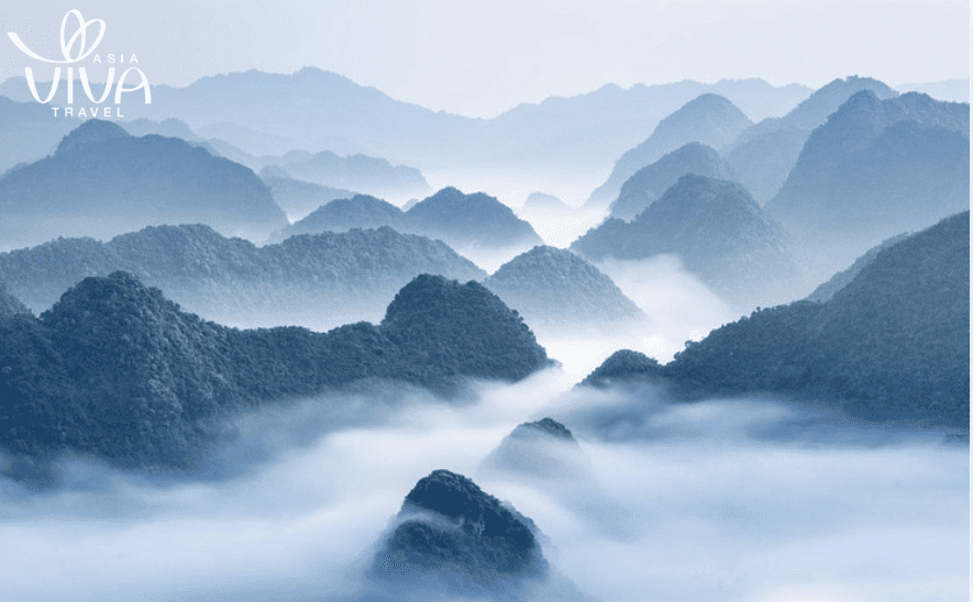 Pu Luong Moutain Peak