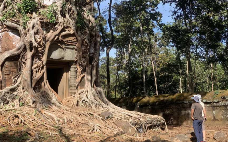 prasat-pram