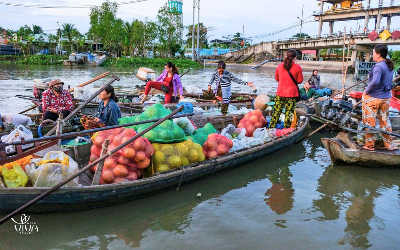 Alla scoperta dei frutteti del Delta del Mekong