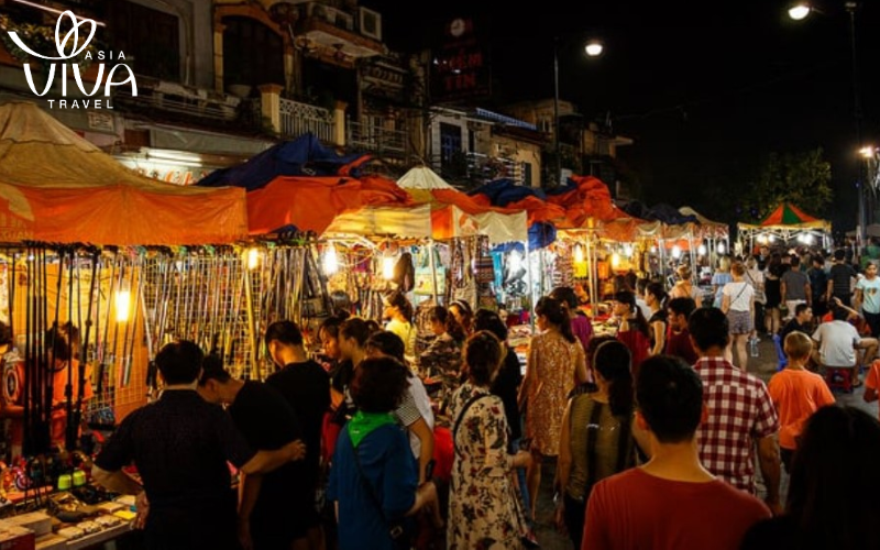 Il mercato notturno di Dong Xuan