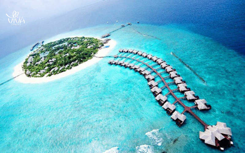 Discover the wild beauty of Koh Rong Samloem, a peaceful retreat in Cambodia’s southern coast