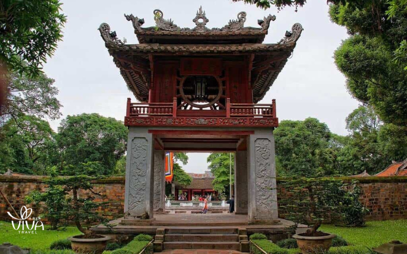 Il tempio di Confucio e della cultura vietnamita