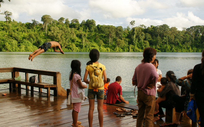 lac-volcanique-yeak-laom
