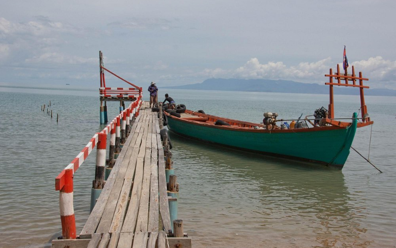 Pour atteindre l'île, il est indispensable de prendre un bateau de Kep à Koh Tonsay