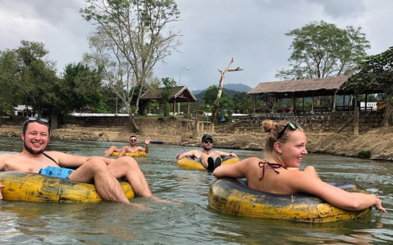 Nous recommandons fortement de vivre l'expérience relaxante du tubing