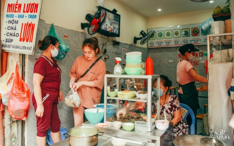 Vermicelli di anguilla del ristorante Minh Lan