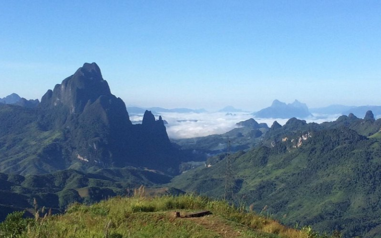 Les sentiers offrent des panoramas spectaculaires sur la campagne environnante