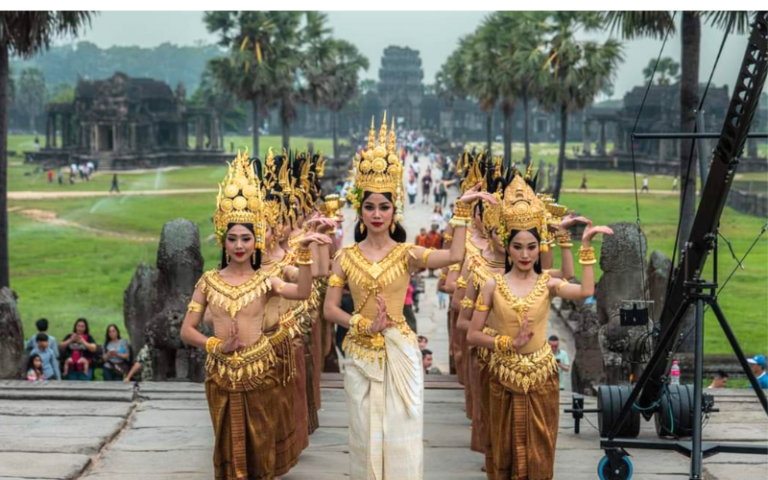Spectacle de danse traditionnelle à Angkor