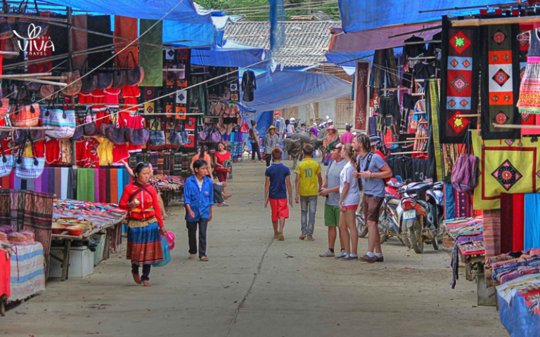 Colori e tradizioni nei mercati etnici del Vietnam