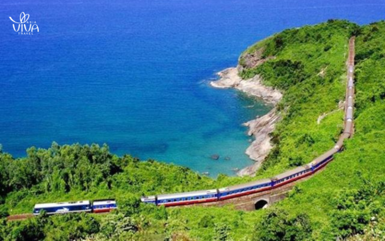 Il treno lungo il Passo di Hải Vân_ uno dei viaggi panoramici più belli del Vietnam