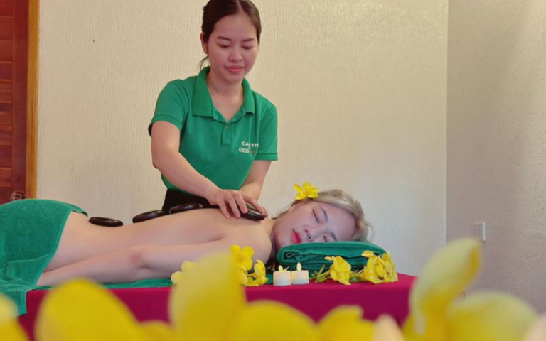Détendez-vous après une journée d'exploration au spa