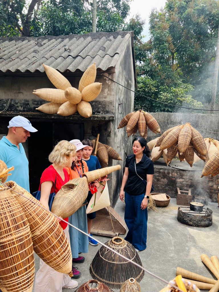 Tour privato con Asia Viva: cultura e comfort.