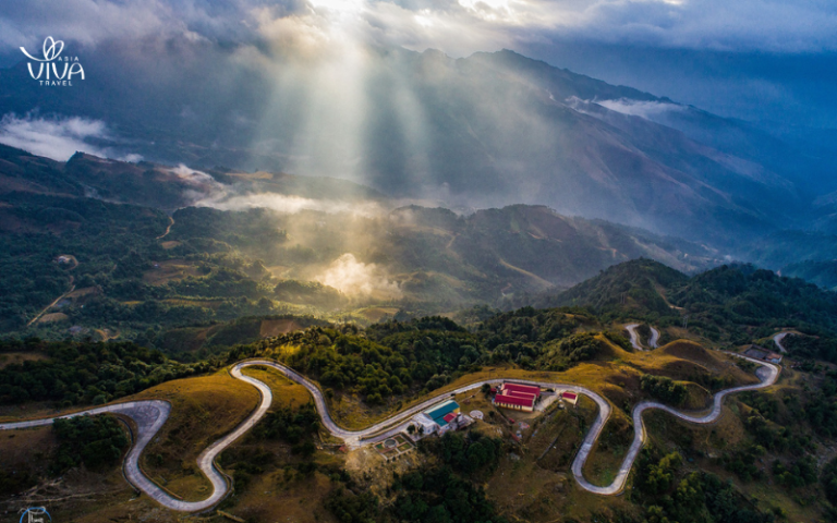 Strade panoramiche verso Lang Son, un viaggio tra le montagne