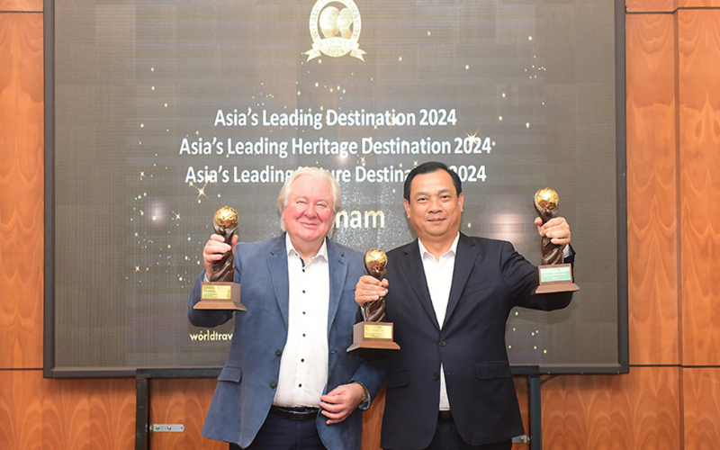 Le président des World Travel Awards : le Vietnam est un point positif sur la carte du tourisme mondial