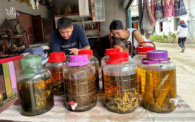 Ban Xang Hai_ il villaggio del whisky laotiano