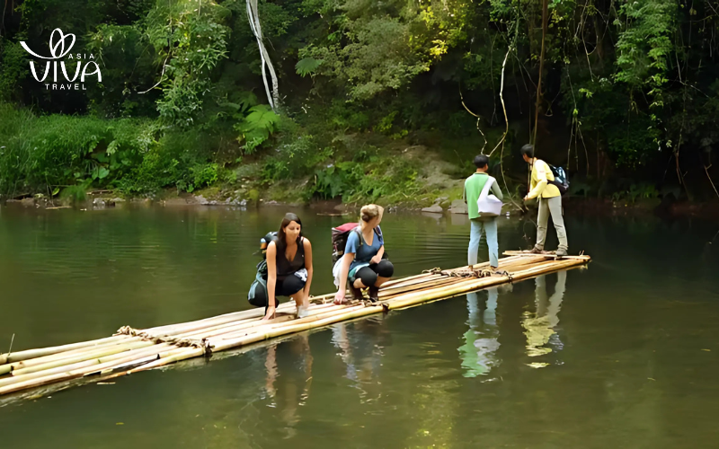 Find your rhythm – Kayak, reflect, and wander the hidden trails