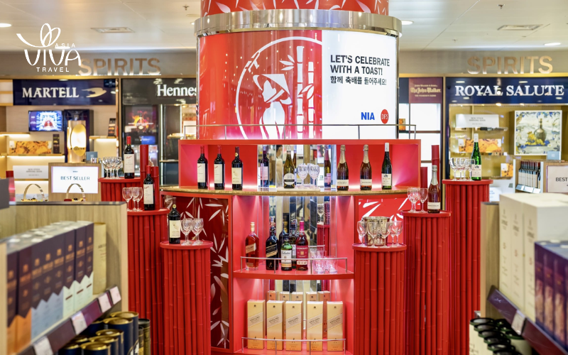 Duty-free shopping at Vietnam international airport
