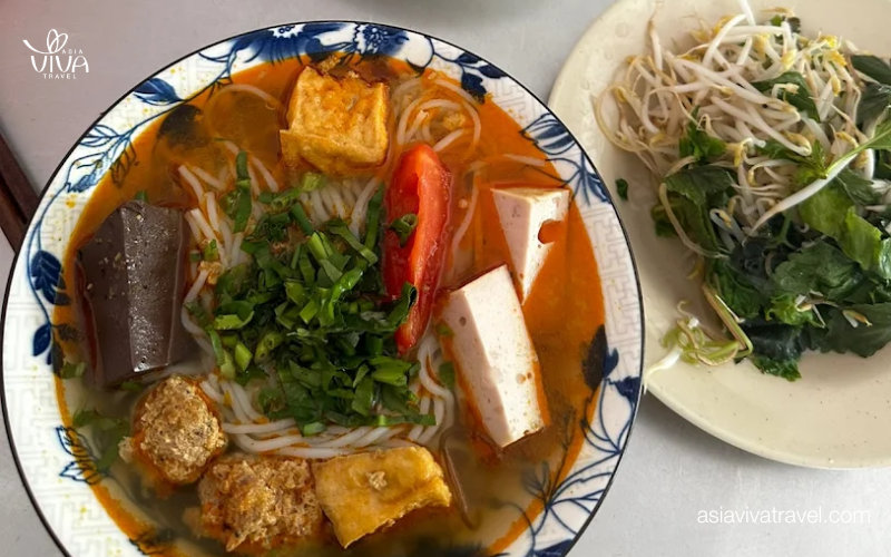 Bun Rieu Cua 39 - Crab Rice Noodles Soup