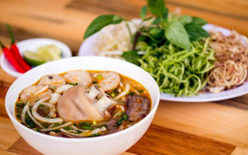 bun bo hue