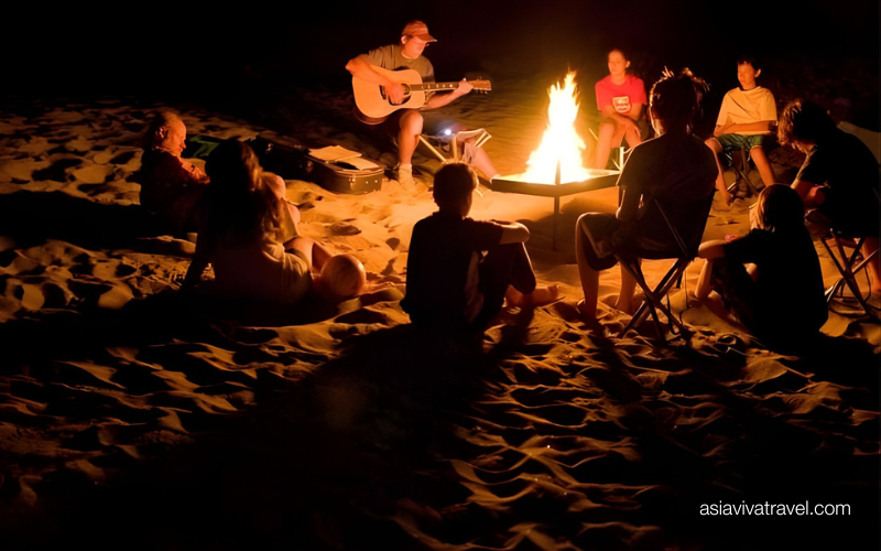 Sotto le stelle, con il suono del mare come ninna nanna