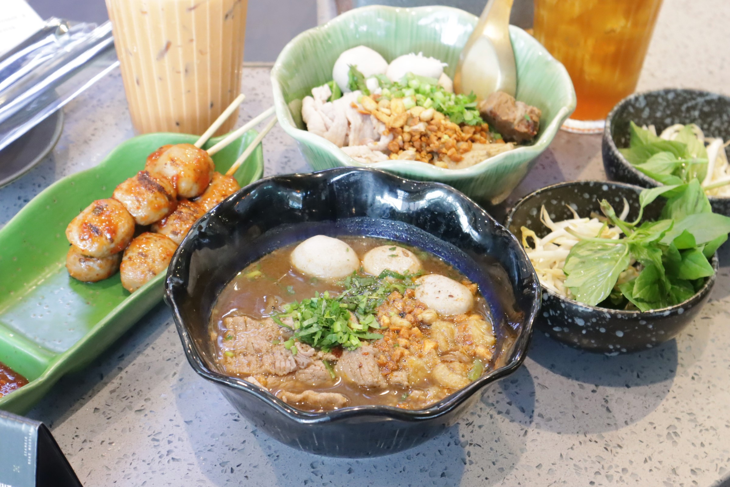 Thong Smith Boat Noodle - Bangkok food