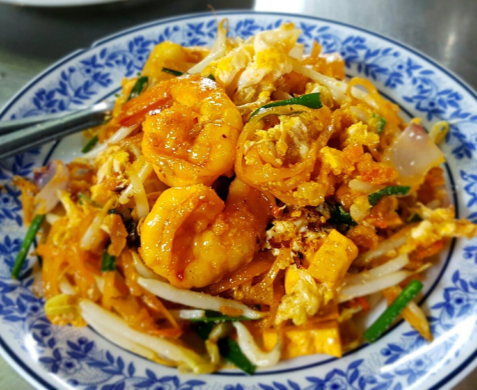 Pad thai – thailand’s national stir-fried noodles