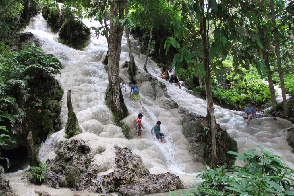 Bua Thong Sticky Waterfalls
